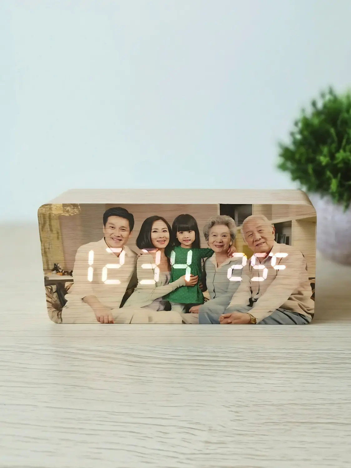 ของขวัญสั่งทำพิเศษ กรอบรูปนาฬิกา